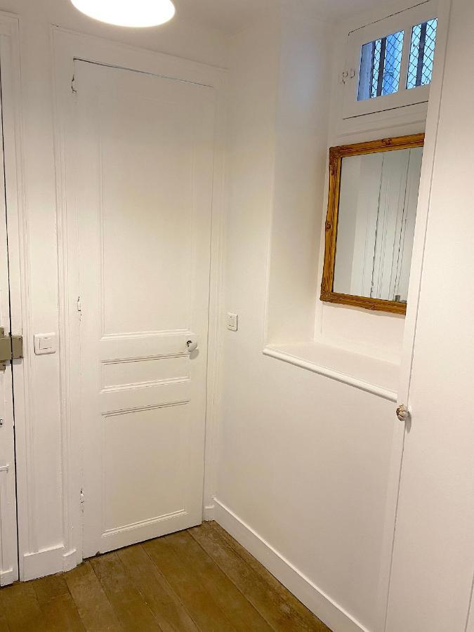 Real Parisian Apartment With 2 Bedrooms And Ac Exterior photo